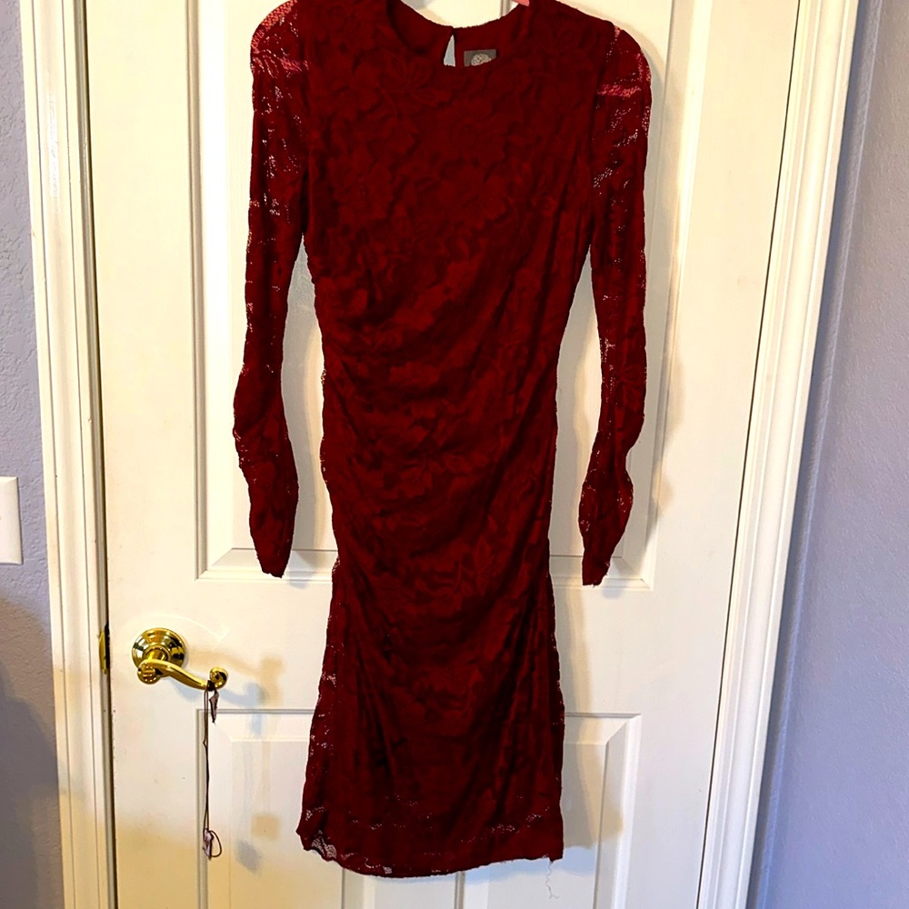 Semi new cocktail dress . Only one time use .